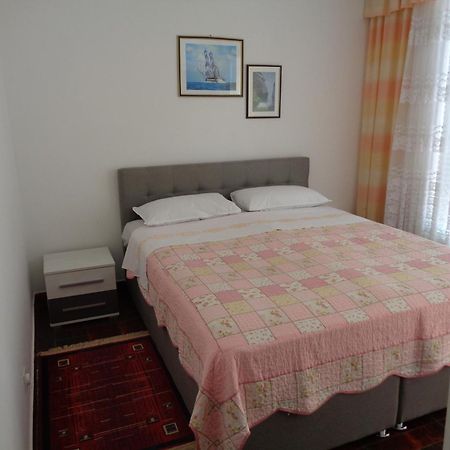 Pansion Danijela Hotell Rogoznica  Exteriör bild